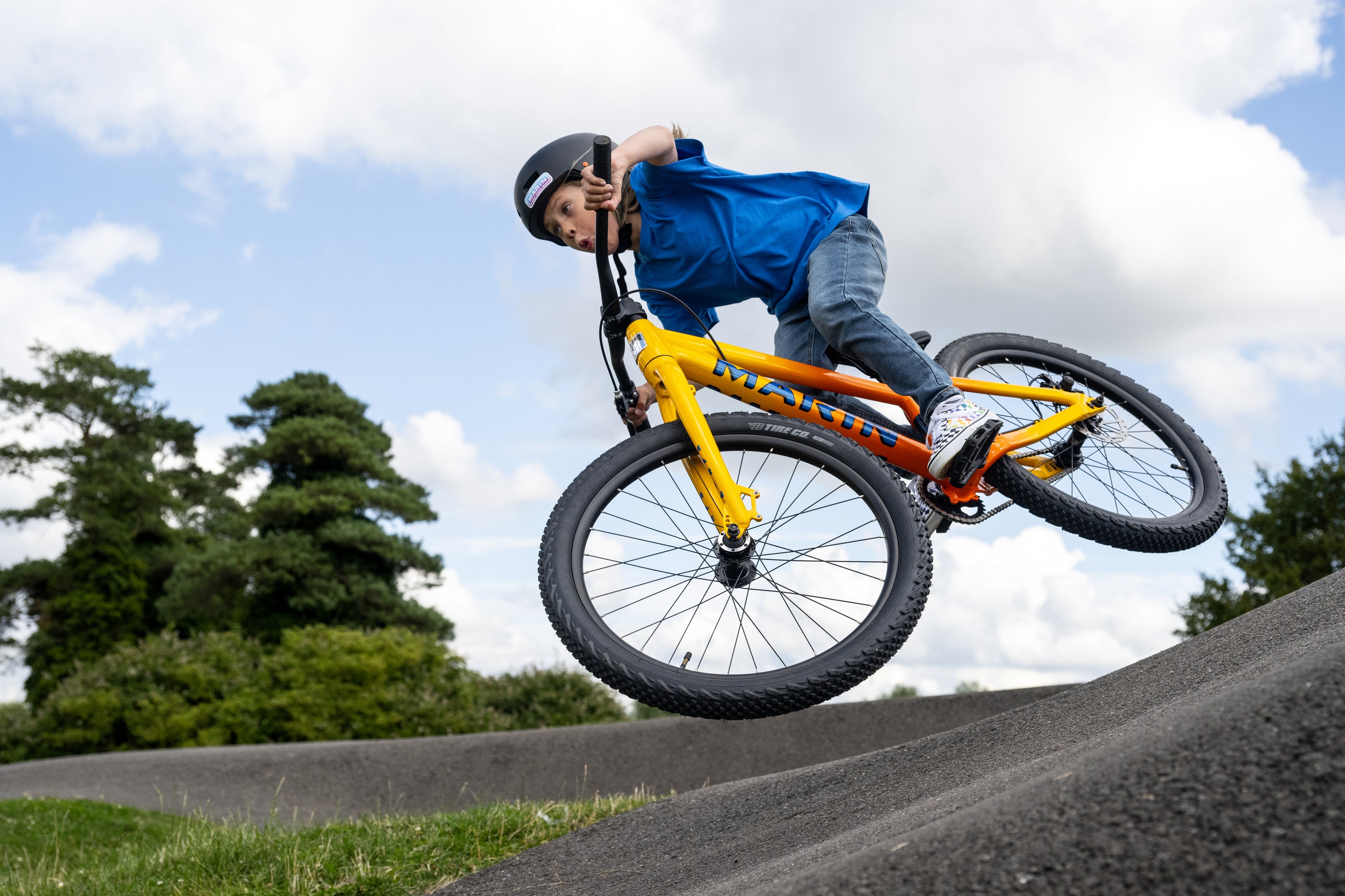 Marin Alcatraz 24 - Kids Dirt Jump Bike | BikesOnline.com