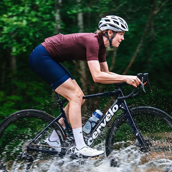 Giro Helios Spherical Helmet | Giro | BikesOnline.com