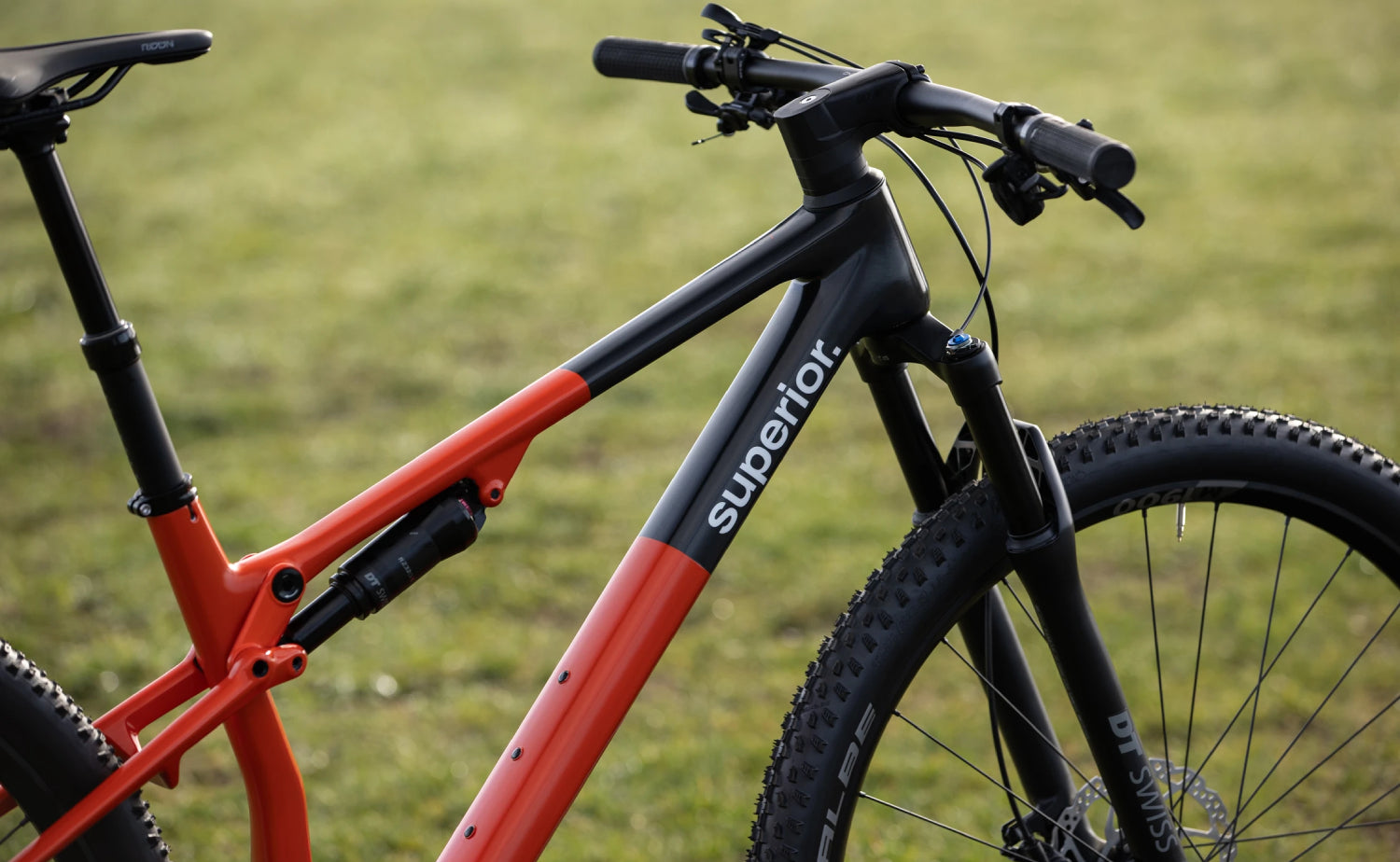 Superior XF 9.6 RC - Carbon XC Mountain Bi | BikesOnline.com
